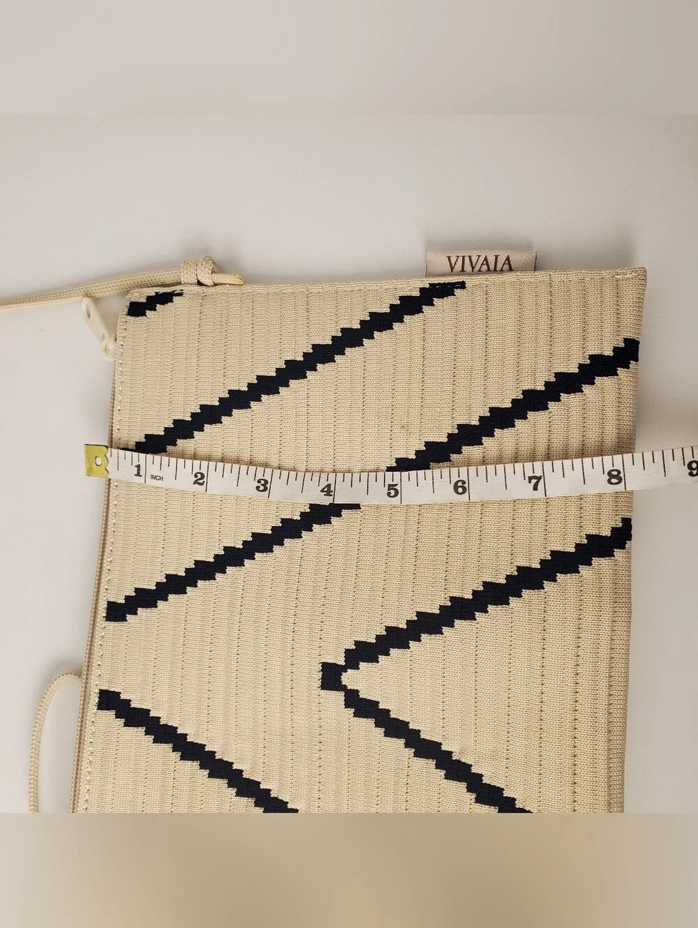VIVAIA The Envelope Crossbody (Lucy)  Color: ivory chevron